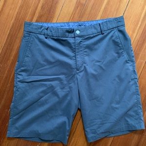 Nike golf shorts - size 32 blueish gray